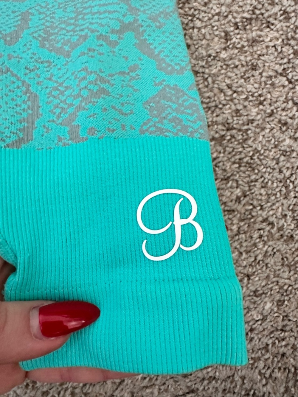 Bombshellsportswear and Snake Print Seamless Leggings - Picture 2 of 4